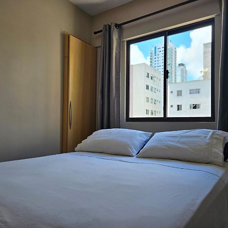 2 Quartos A 200Mts Praia Central, Garagem, Churrasqueira, Wi-Fi 90 Mbps, Pet Friendly Balneário Camboriú Exteriör bild