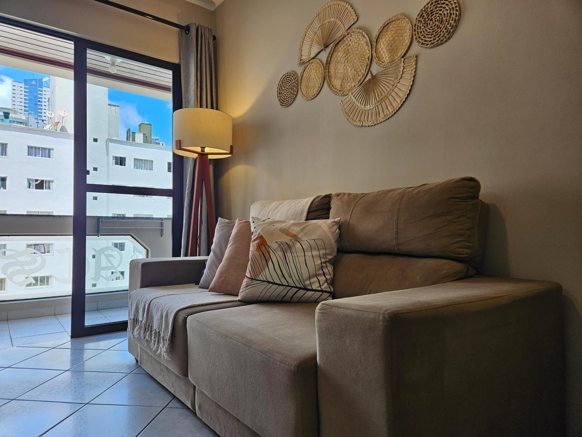 2 Quartos A 200Mts Praia Central, Garagem, Churrasqueira, Wi-Fi 90 Mbps, Pet Friendly Balneário Camboriú Exteriör bild